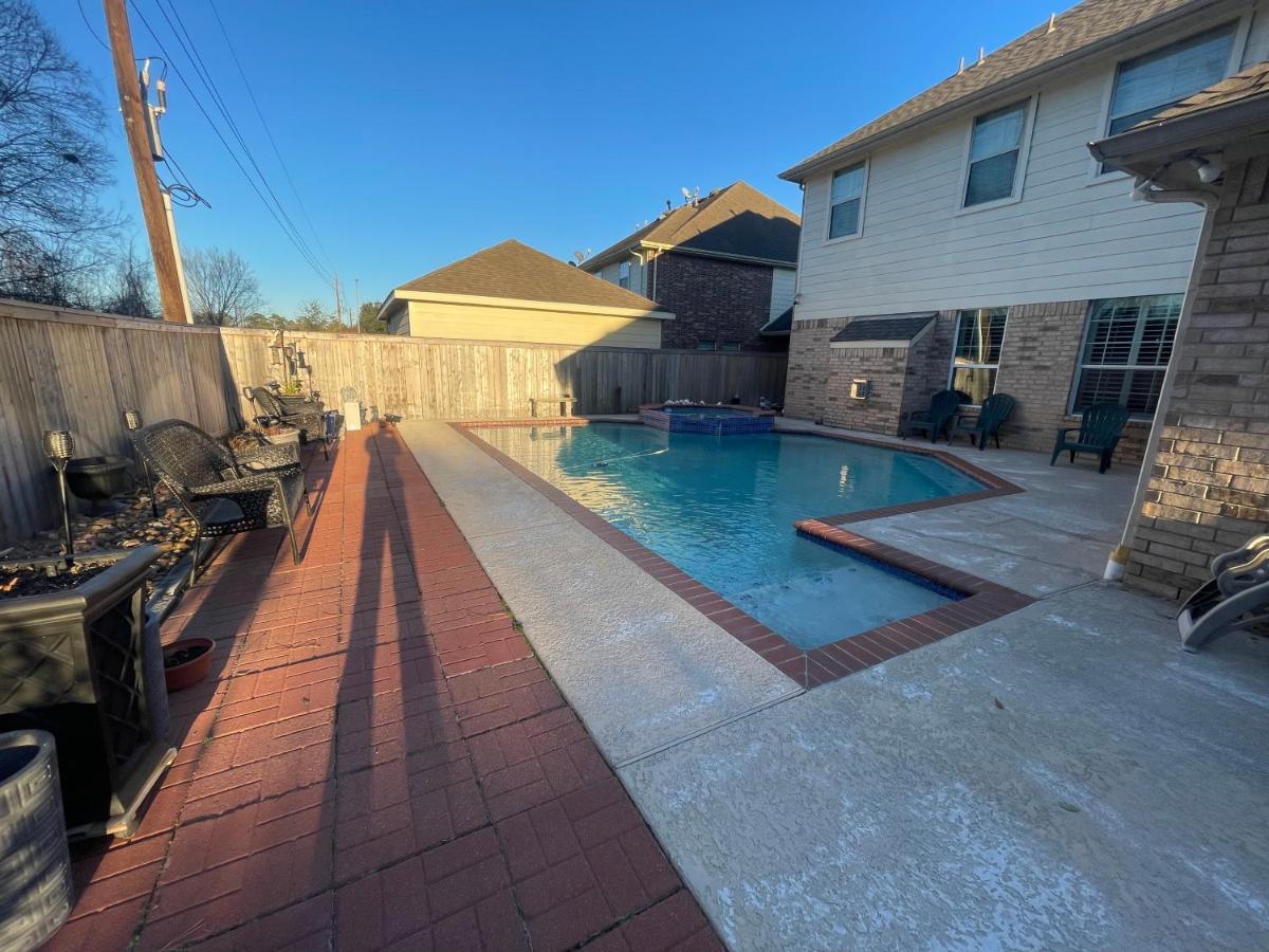 Royce Mini-Mansion With Heated Pool & Spa Houston Exterior foto