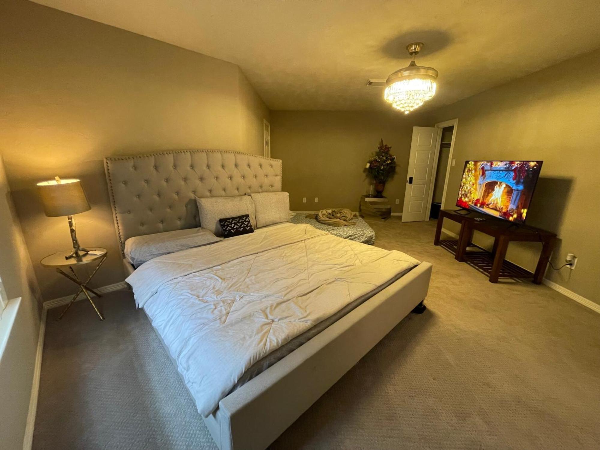 Royce Mini-Mansion With Heated Pool & Spa Houston Exterior foto